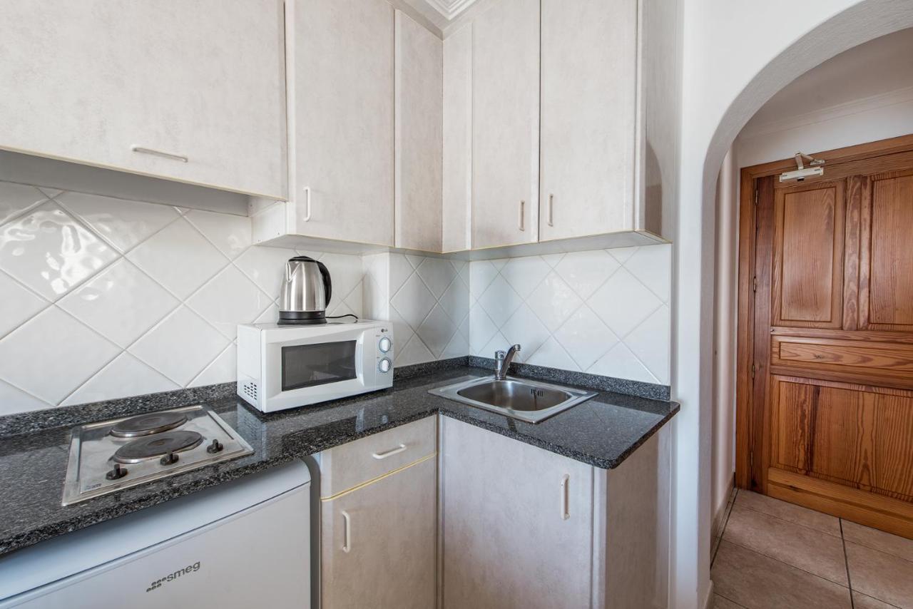 Es Cana Apartamentos Es Cane المظهر الخارجي الصورة