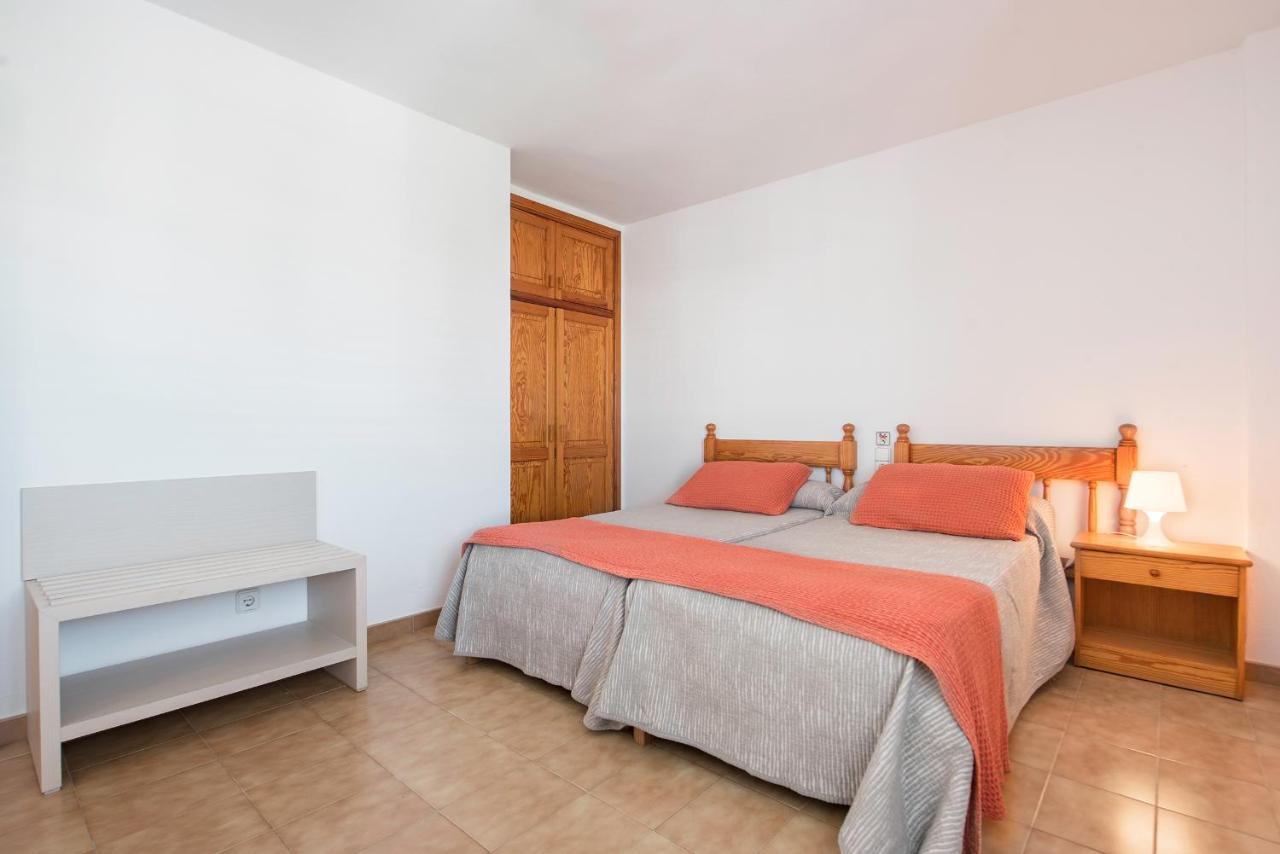 Es Cana Apartamentos Es Cane المظهر الخارجي الصورة