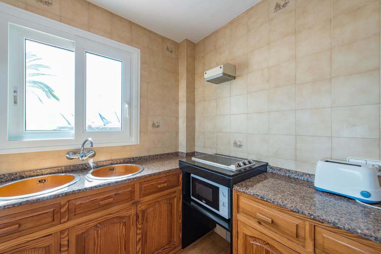 Es Cana Apartamentos Es Cane المظهر الخارجي الصورة
