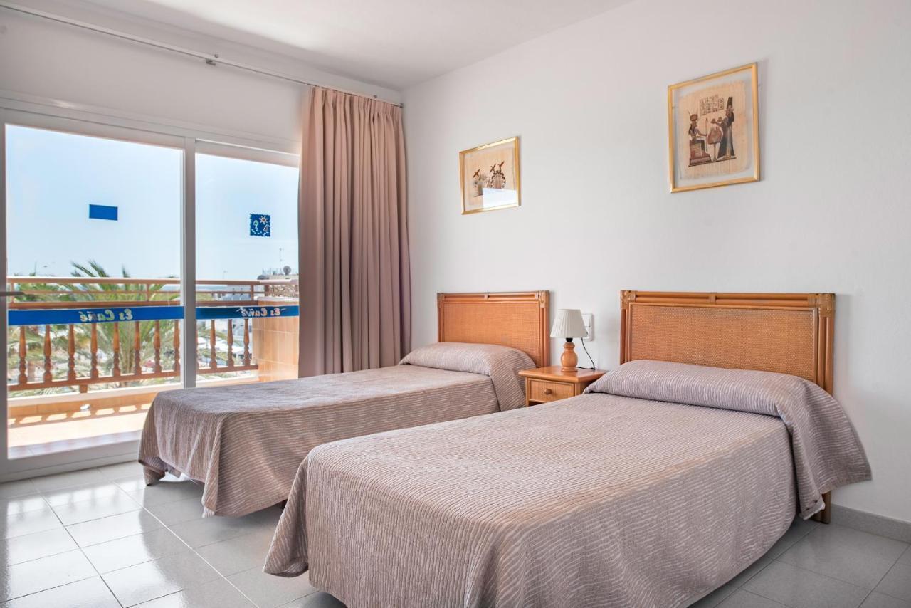 Es Cana Apartamentos Es Cane المظهر الخارجي الصورة